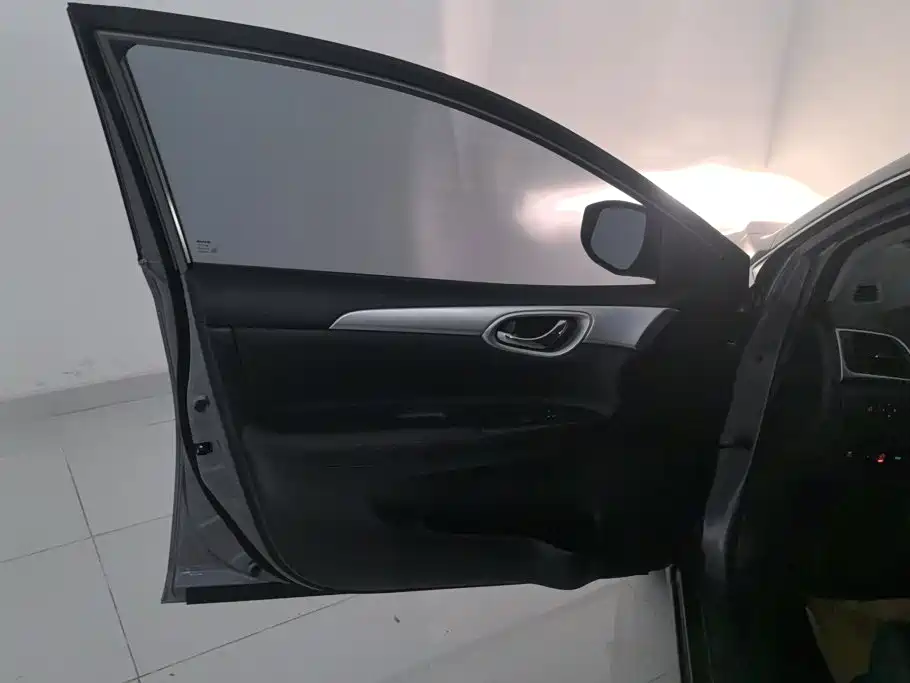 Nissan Sylphy — миниатюра 7