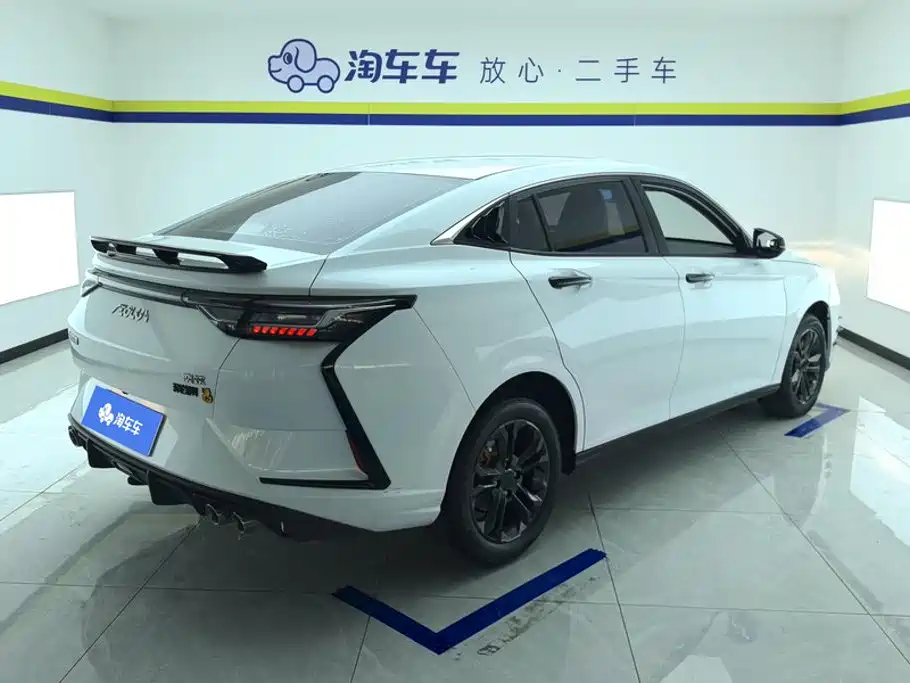 Aeolus Yixuan — миниатюра 3