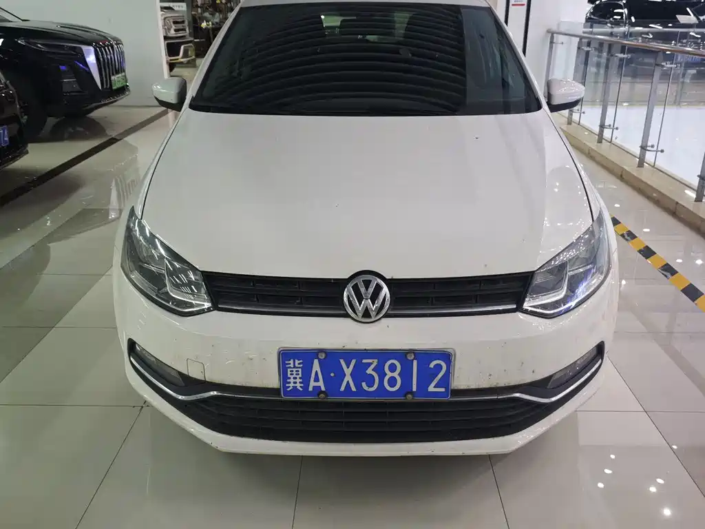 Volkswagen Polo 2014 1.6L MT Comfort