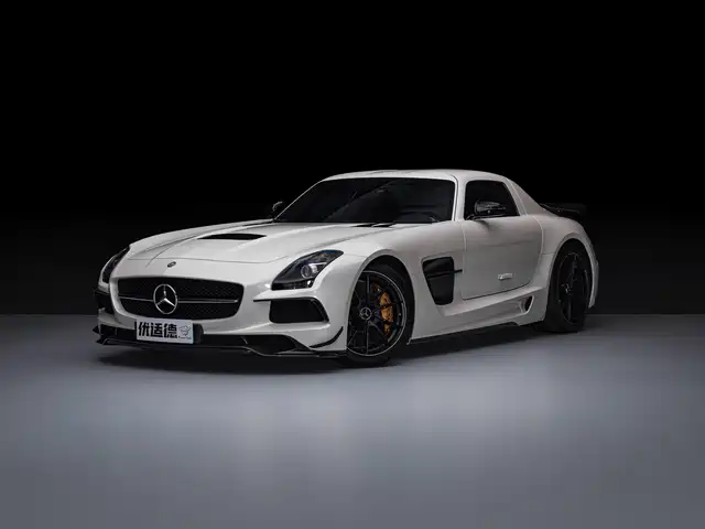 Mercedes-Benz SLS AMG