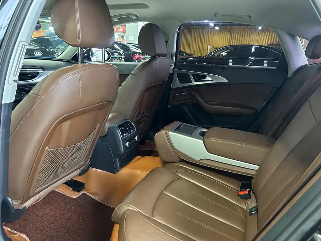 Audi A6L — миниатюра 5