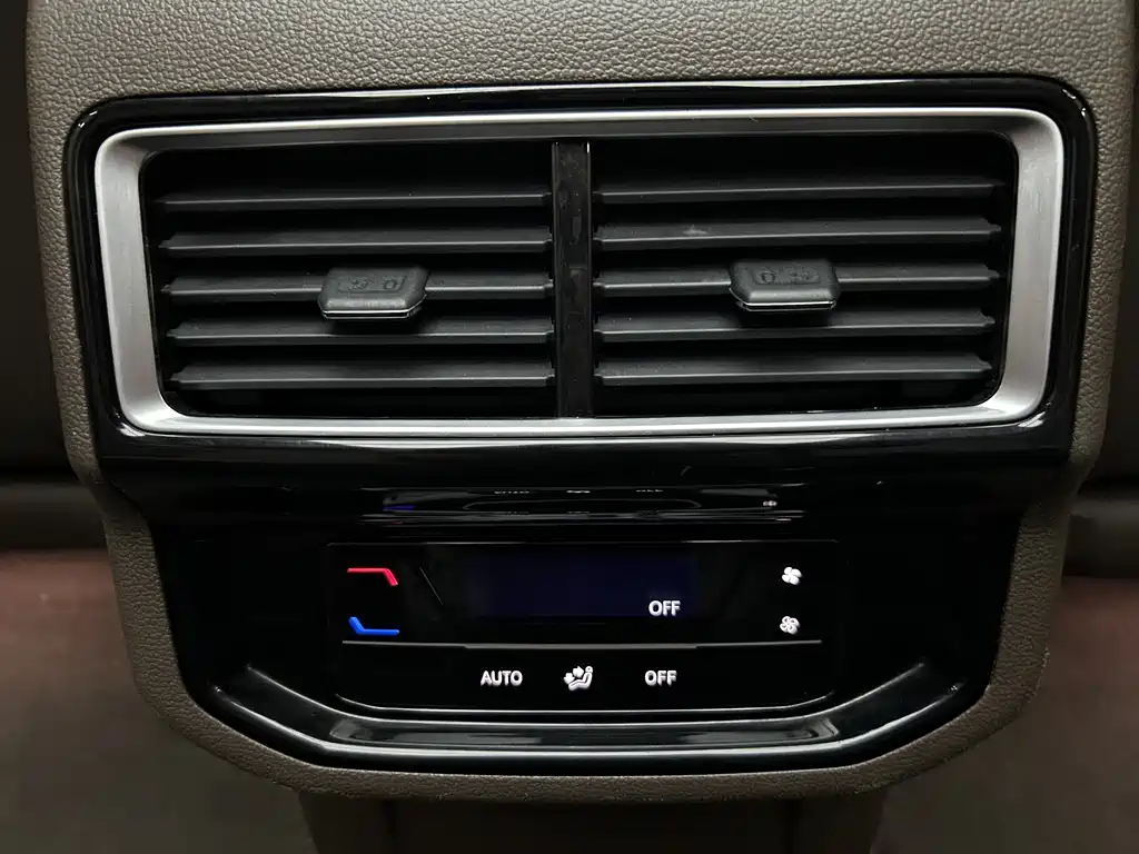 Volkswagen Viloran — миниатюра 19