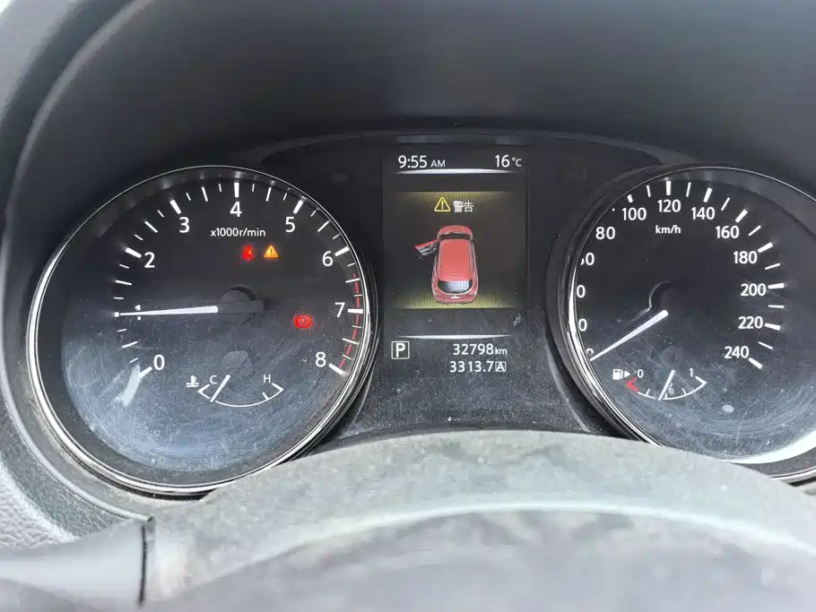 Nissan Qashqai — миниатюра 14