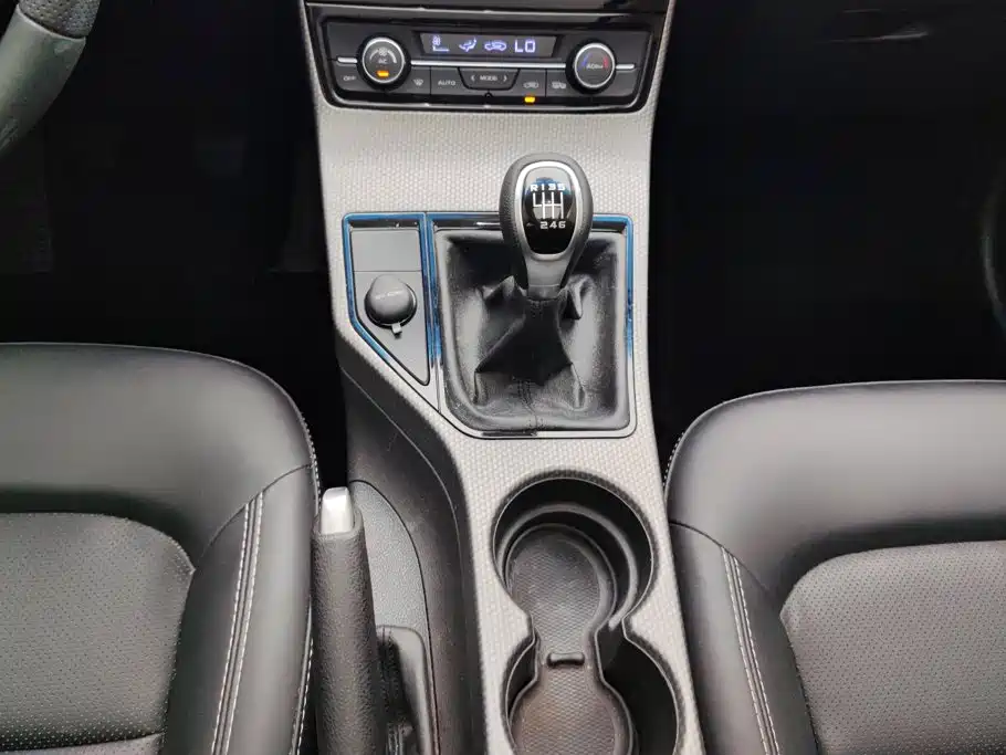 Geely Emgrand GS — миниатюра 16