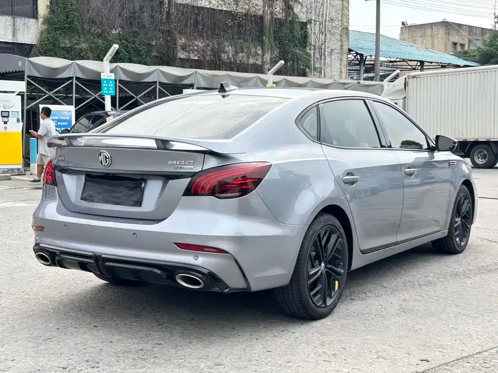 MG MG6 — миниатюра 6