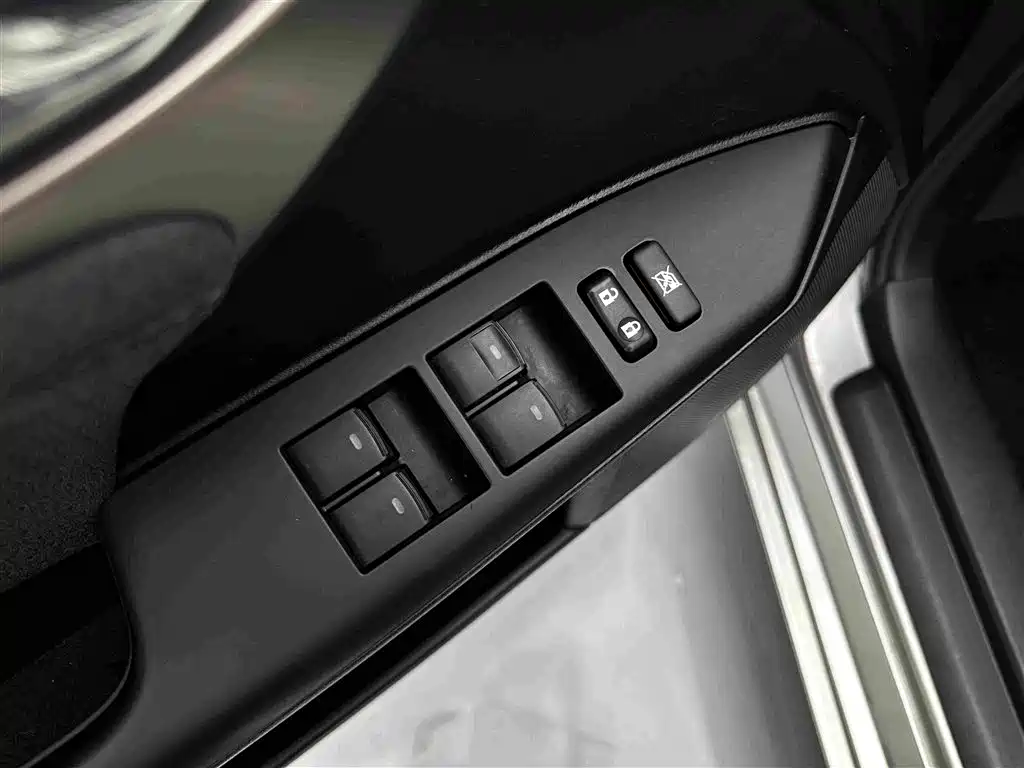 Lexus CT — миниатюра 22