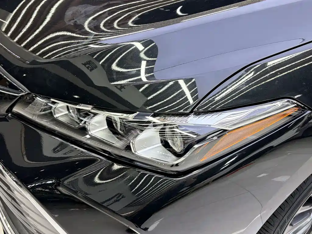 Toyota Avalon — миниатюра 10