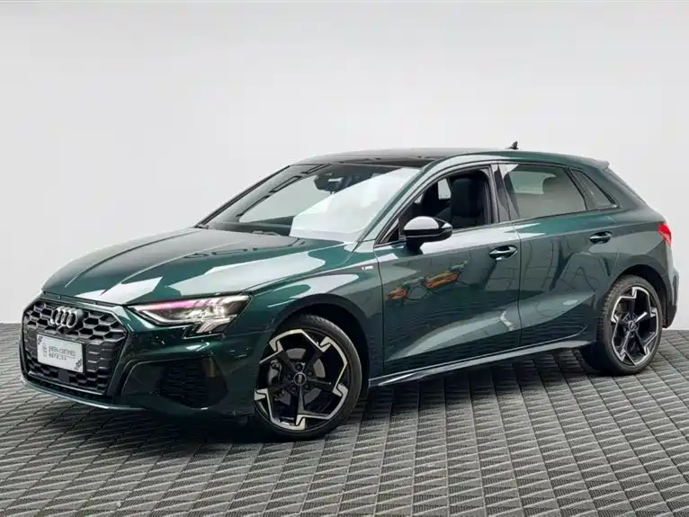 奥迪A3 2023款 改款 Sportback 35 TFSI 豪华运动型 2023