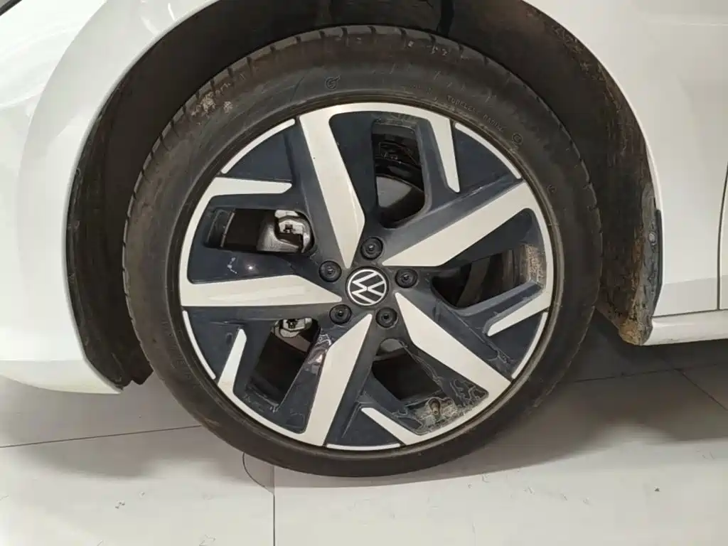 Volkswagen Lamando — миниатюра 23