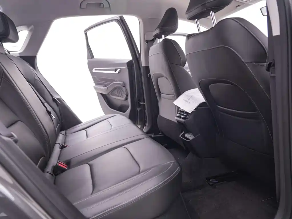 Geely Emgrand — миниатюра 21