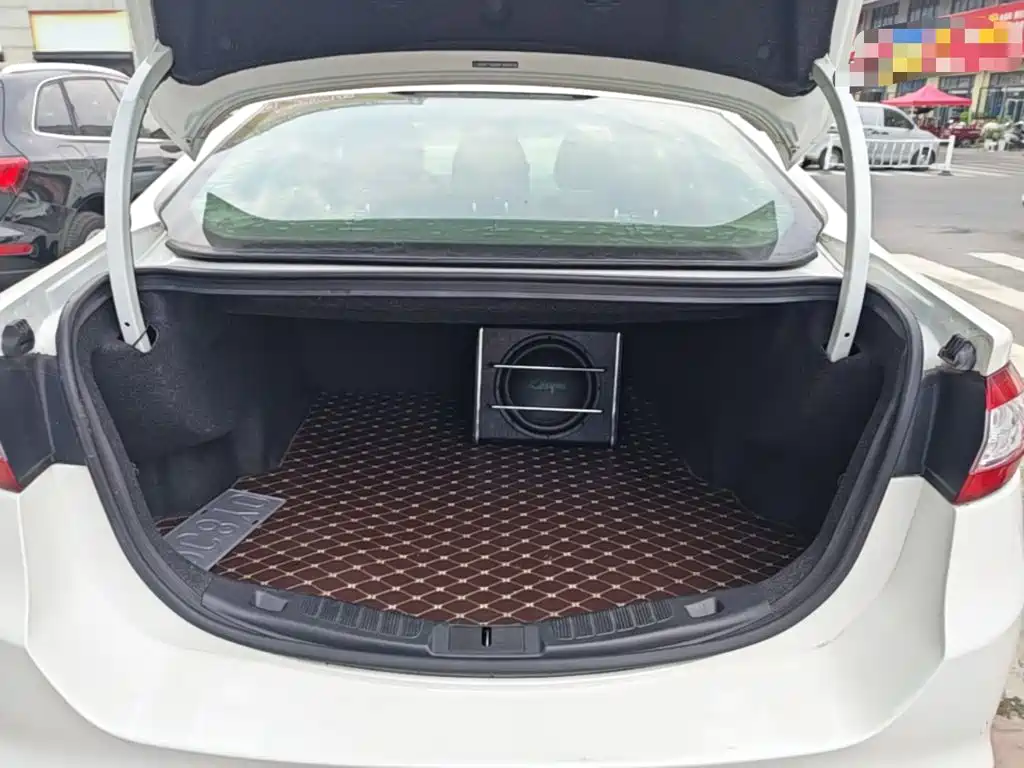 Ford Mondeo — миниатюра 19