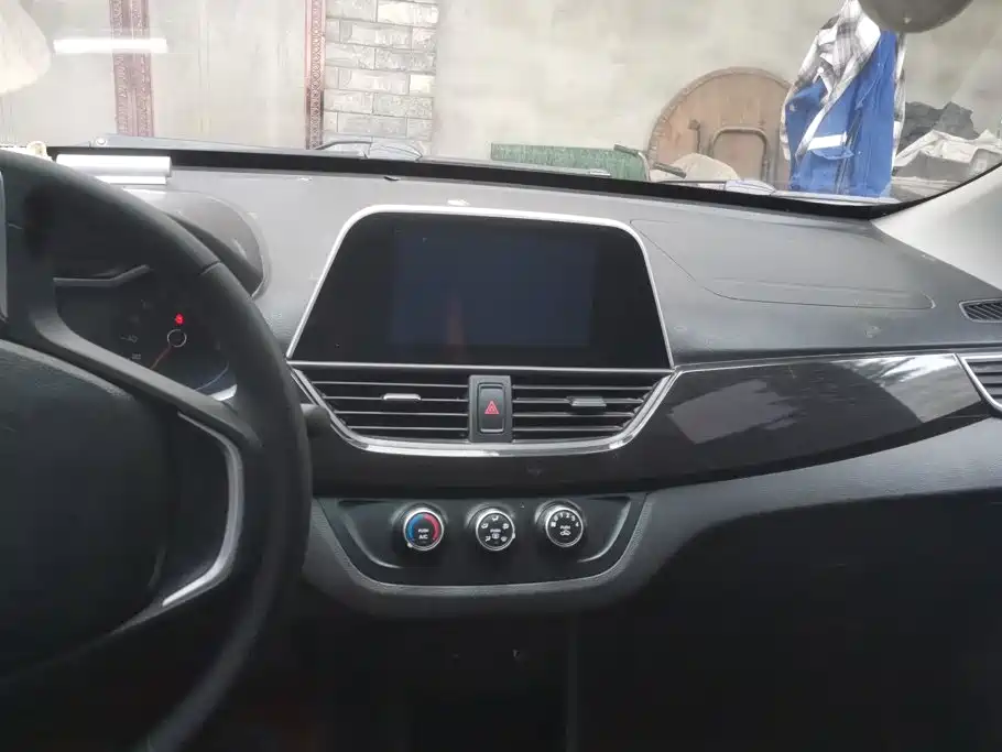 Baojun 310 — миниатюра 13