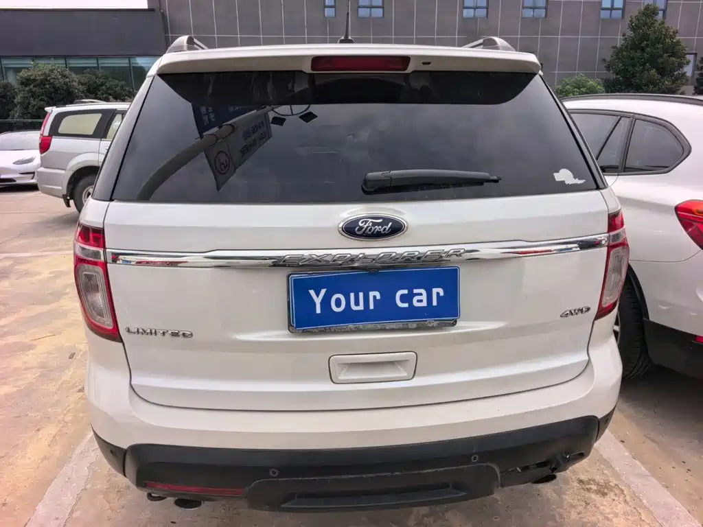 Ford Explorer (Import) — миниатюра 4