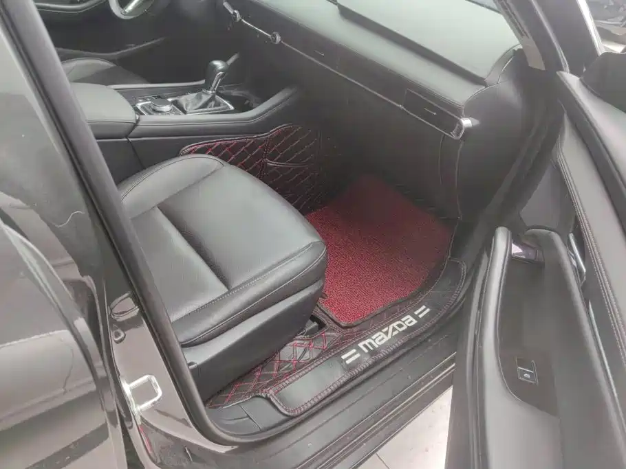 Mazda 3 Axela — миниатюра 8