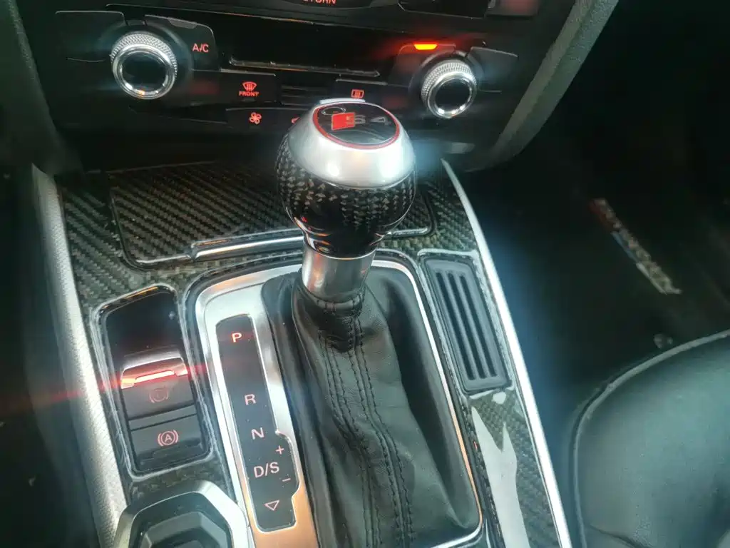 Audi A4L — миниатюра 7