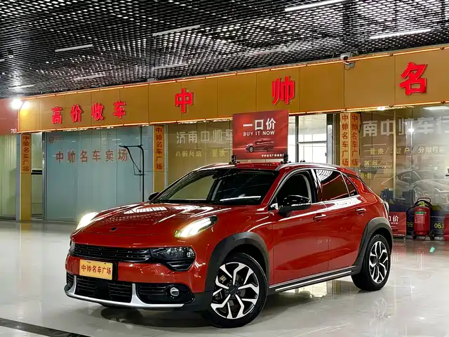 2019 Lynk & Co 02