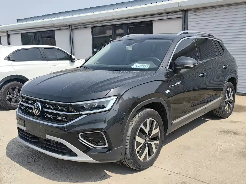 Volkswagen Tayron 2023