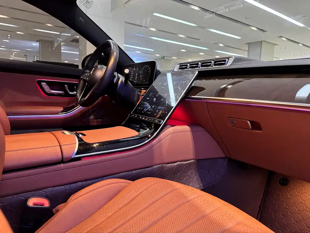 Mercedes-Benz S-Class — миниатюра 8