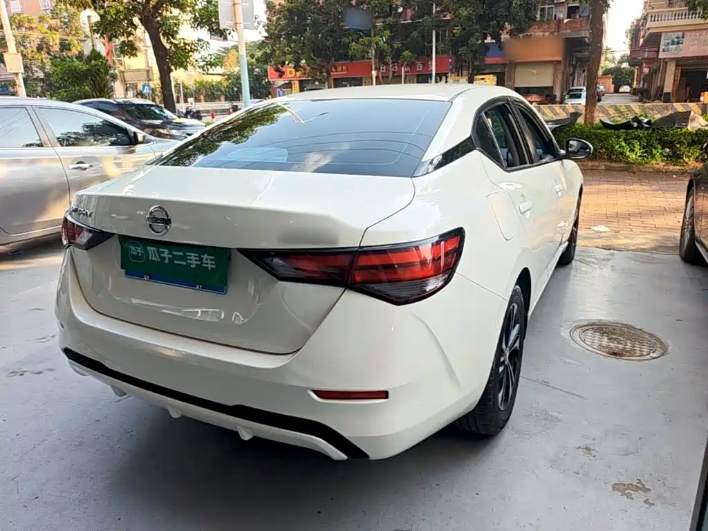 Nissan Sylphy — миниатюра 7