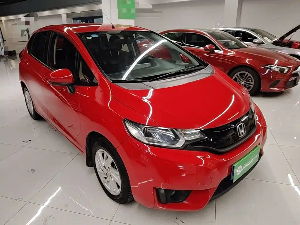 Honda Fit — миниатюра 4