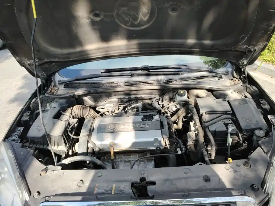 Buick Excelle — миниатюра 10