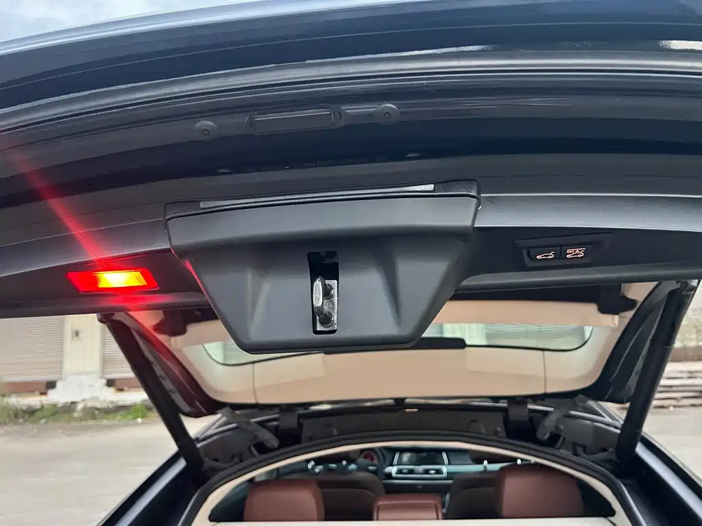 BMW 5 Series GT — миниатюра 25