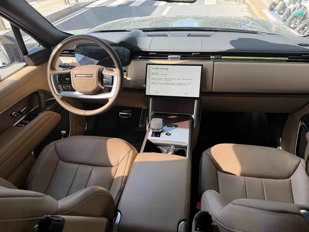 Land Rover Range Rover — миниатюра 14