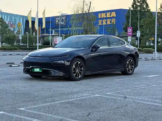 XPeng P7