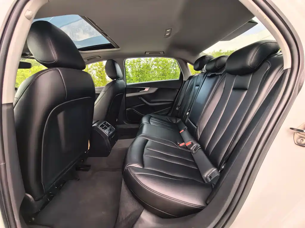Audi A4L — миниатюра 14