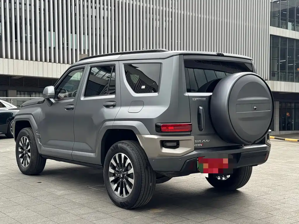 TANK TANK 700 NEW ENERGY