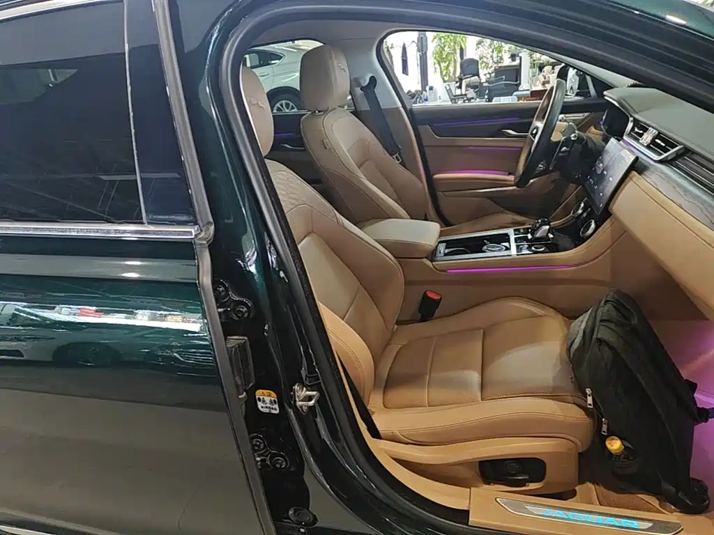 Jaguar XFL — миниатюра 25
