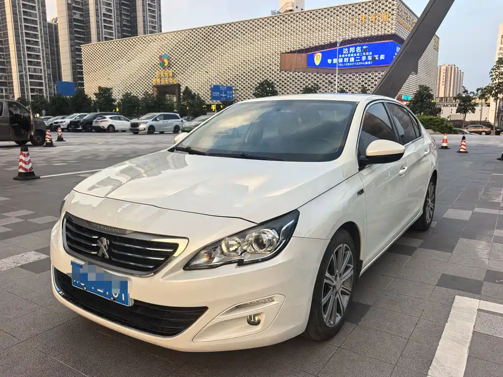 Peugeot 408