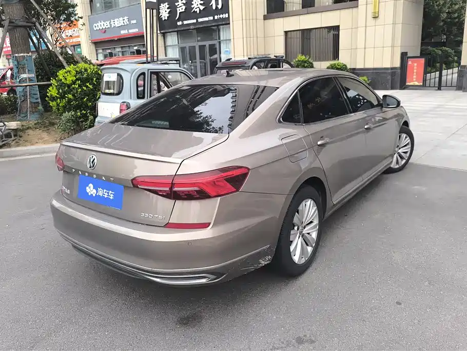 Volkswagen Passat 2019 330TSI Elite V