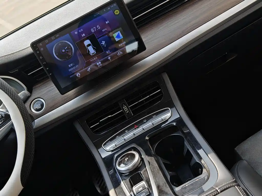 SKYWORTH AUTO SKYWORTH EV6