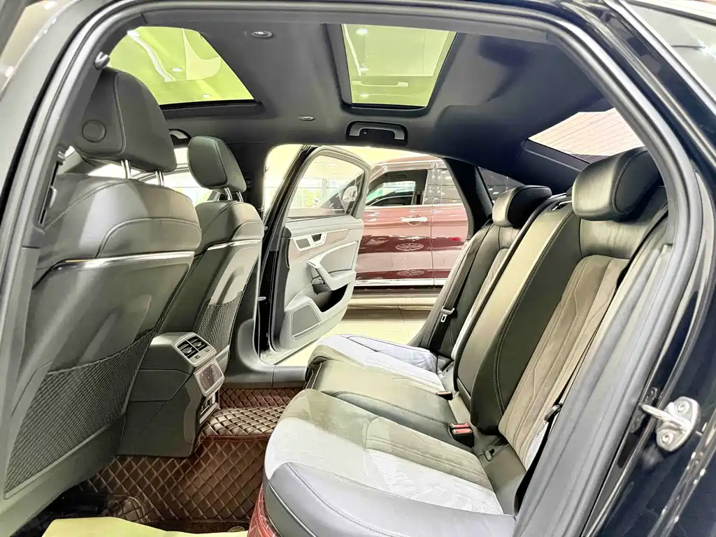 Audi A6L — миниатюра 9
