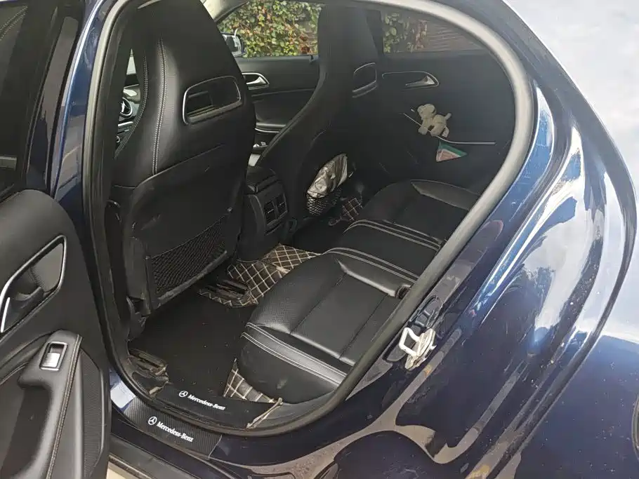 Mercedes-Benz GLA — миниатюра 11