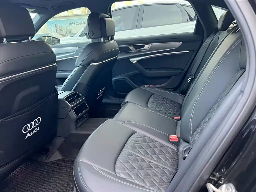 Audi A6L 2025 45 TFSI