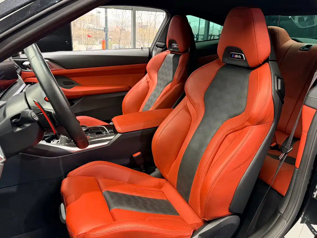 BMW M4 — миниатюра 9