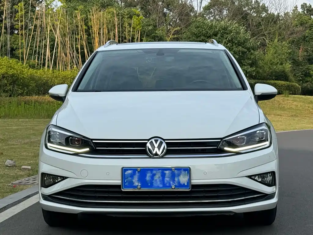 Volkswagen Golf · 2020 280TSI AT