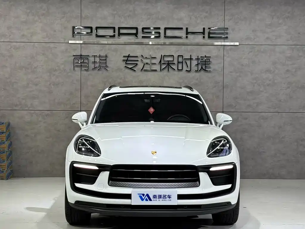 Porsche Macan — миниатюра 2