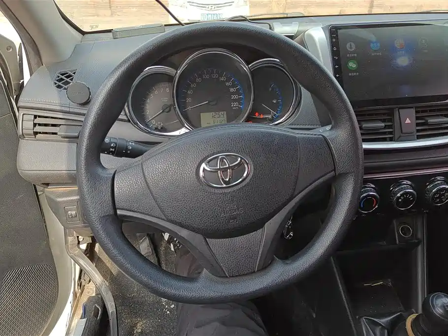 TOYOTA VIOS