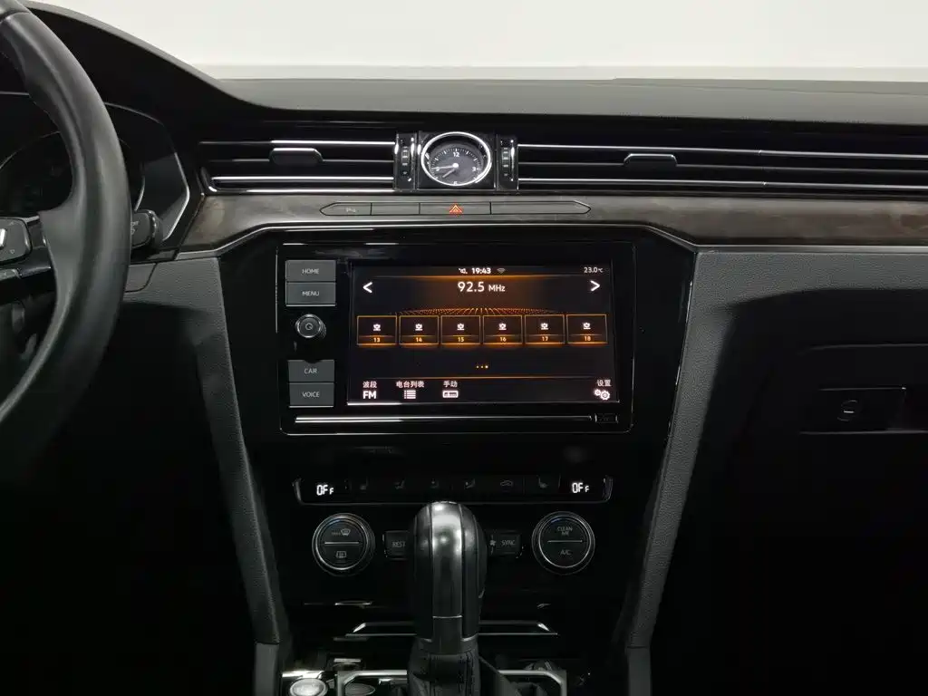 Volkswagen Magotan — миниатюра 12