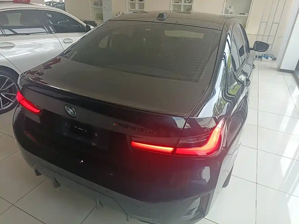 BMW 3 Series 3 2023 325i M Sport