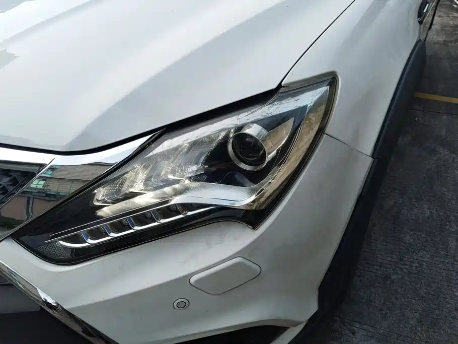 BYD Tang New Energy — миниатюра 5