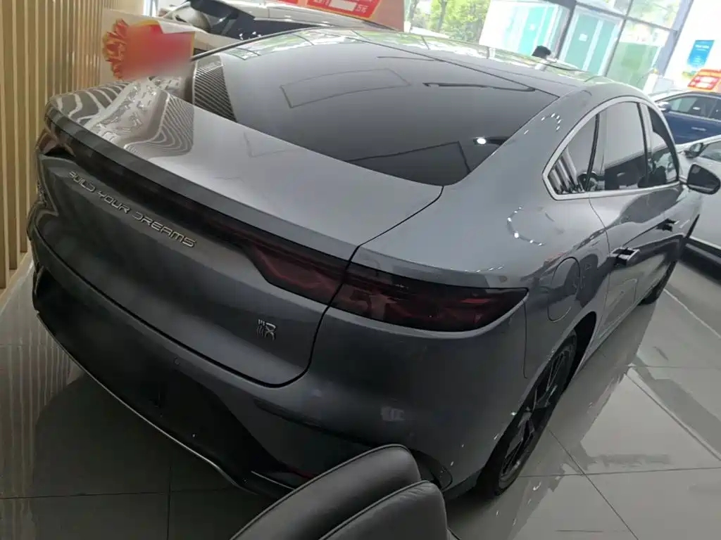 BYD Han — миниатюра 7