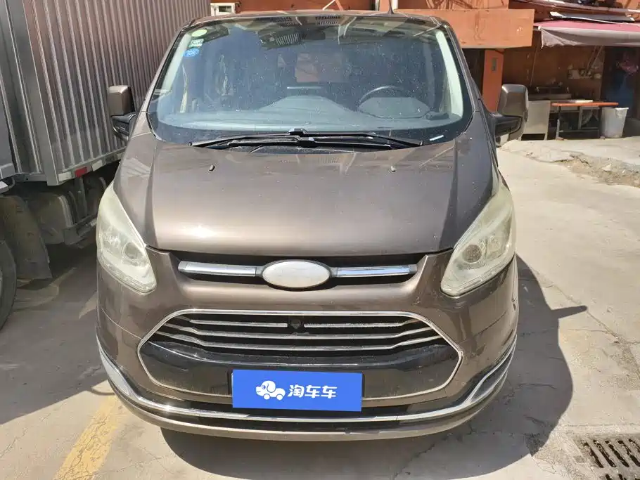 Ford Tourneo — миниатюра 2