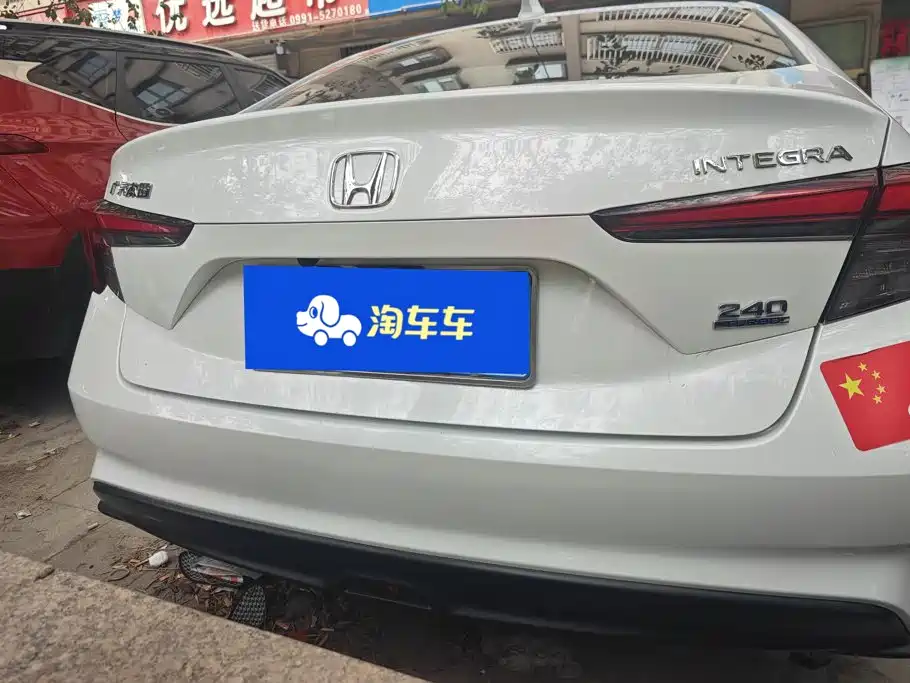 Honda Integra — миниатюра 4