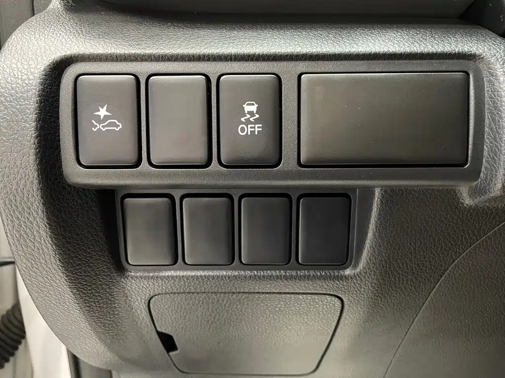 Mitsubishi Eclipse Cross — миниатюра 23