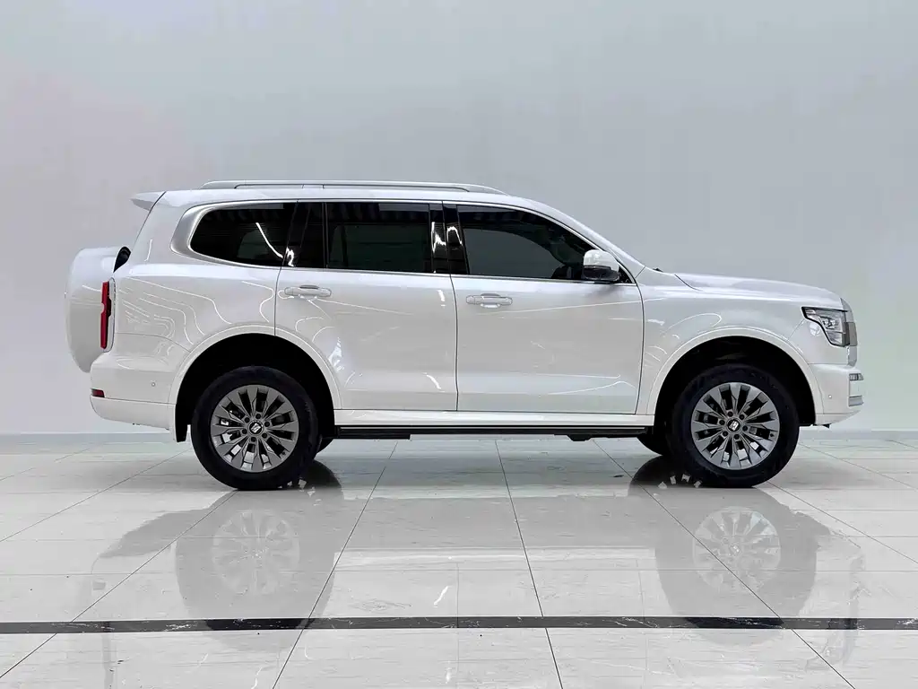 Tank 500 2022 3.0T Sport 5 мест
