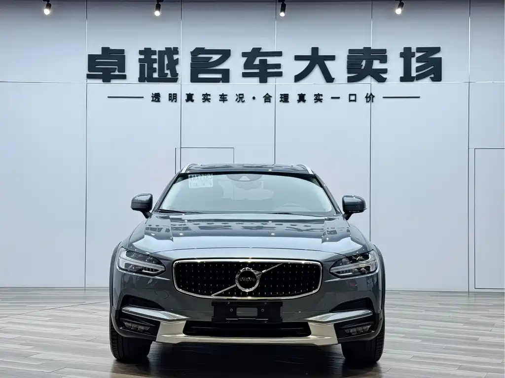 Volvo V90 2019 Cross Country T5 AWD V